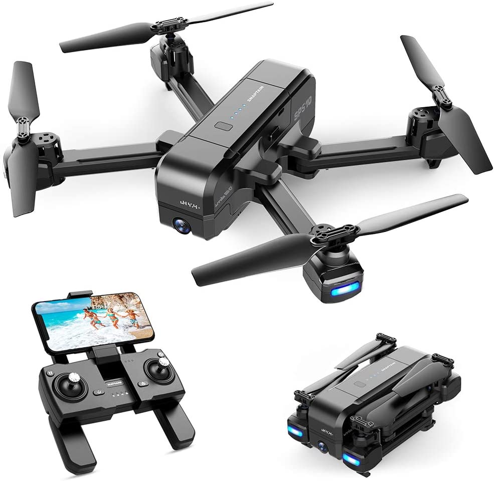 drone negro y plegado con control