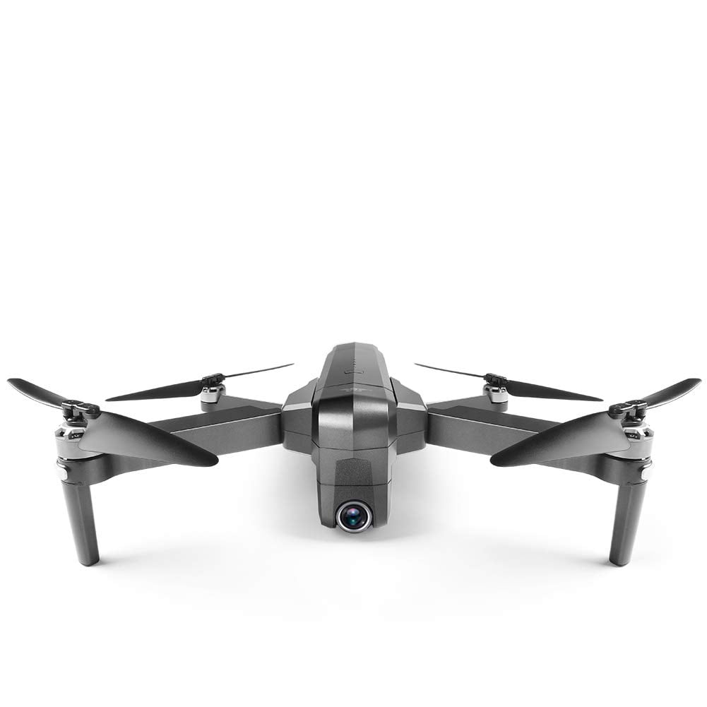 Drone Ruko F11 sobre fondo blanco