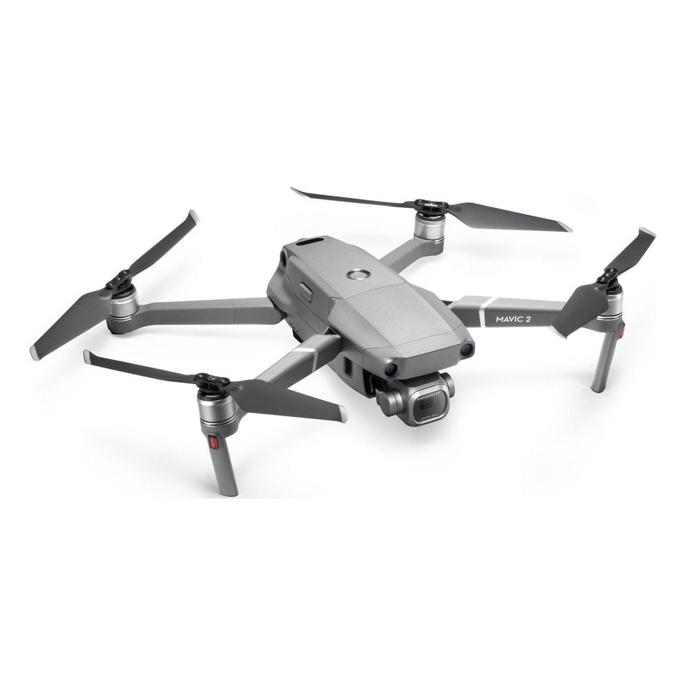 drone gris pequeño sobre fondo blanco