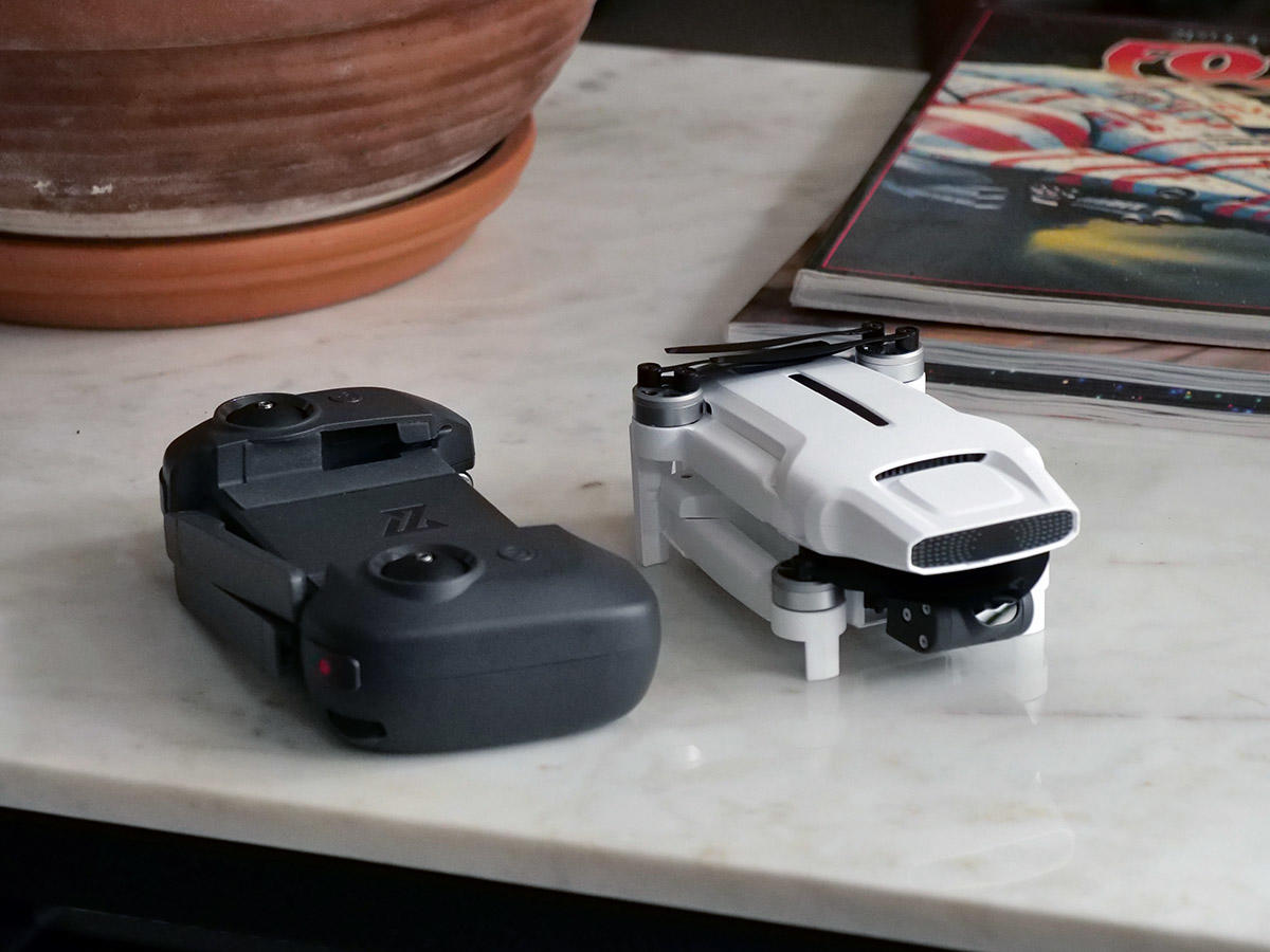 Drone x8 mini plegado y control